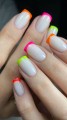 neony Glam Nails.jpeg